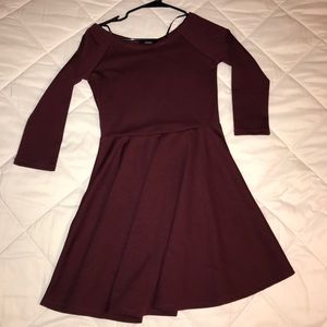 Maroon 3/4 sleeve dress